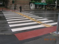 Раскрснице прилагођене кретању слепих и слабовидих особа